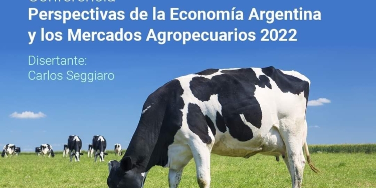 Conferencia sobre economía y mercado agropecuario en el marco de la Fiesta de la Leche