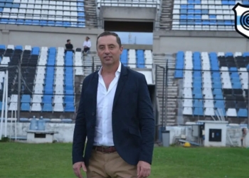 Cristian Molins fue presentado oficialmente como DT de Gimnasia de Jujuy