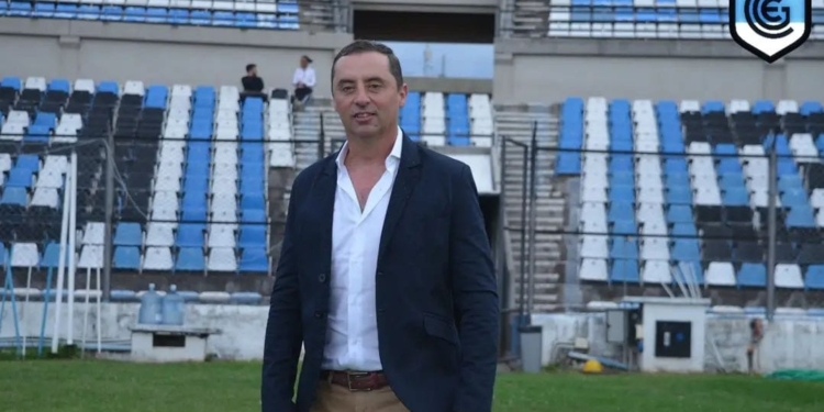 Cristian Molins fue presentado oficialmente como DT de Gimnasia de Jujuy
