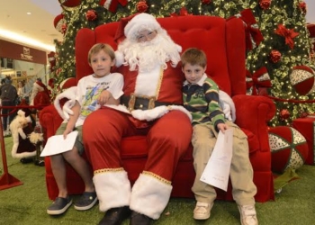 Una foto por un juguete: Papá Noel estará en Totoras por una iniciativa de Bomberos