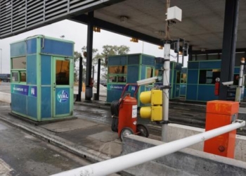 Reclamos y barreras levantadas en la autopista Rosario Santa Fe en turnos rotativos
