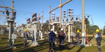Récord de consumo y cortes de luz en la región: quejas por electrodomésticos quemados