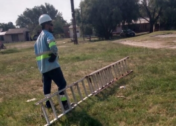 Detuvieron a falsos operarios de la EPE que realizaban conexiones en la región