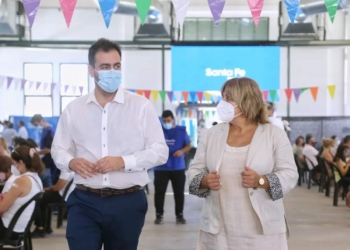 Martorano sobre la tercera ola: hay indicios que permiten pensar que «el pico ya pasó