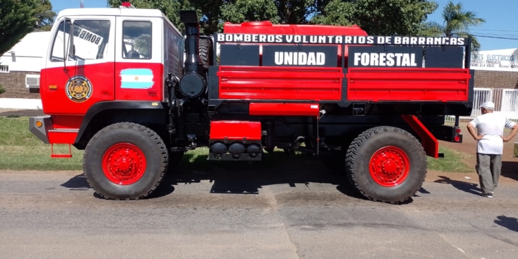 Bomberos de Barrancas sumaron dos nuevas unidades a su flota