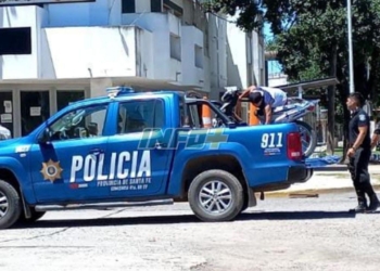 Choque en pleno centro de Maciel: un motociclista herido