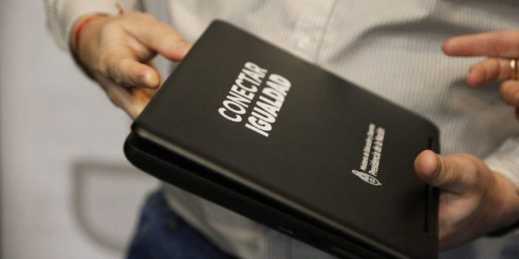 Repartirán 39 mil computadoras para estudiantes en la provincia de Santa Fe