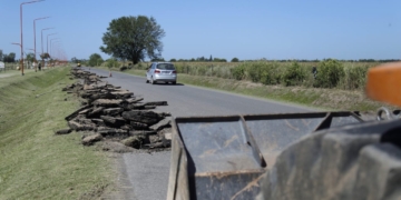 Timbúes comenzó a desarrollar el Plan de Bacheo