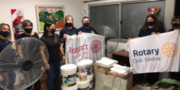 Totoras: el Rotary entregó importantes donaciones al hogar Doña Pepa