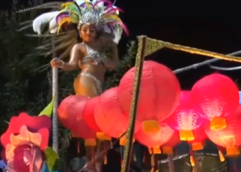 Totoras recibe el carnaval con música, color y una entrada solidaria