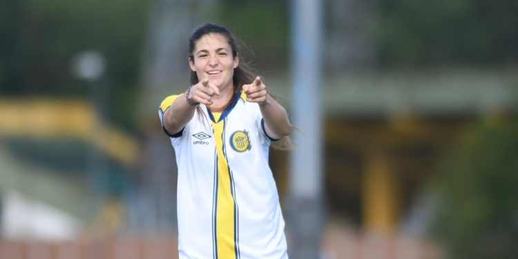 De zurda y al ángulo: Lara López marcó el gol de la victoria de Rosario Central