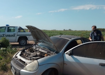El auto encontrado quemado en Timbúes era robado