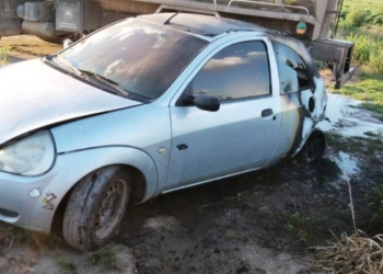 Un auto se incendió en Timbúes e investigan las causas