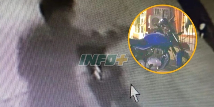 Barrancas: rompieron las rejas de una casa, robaron una moto y quedaron filmados