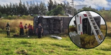 Tragedia en autopista: falleció un hombre tras el vuelco del colectivo