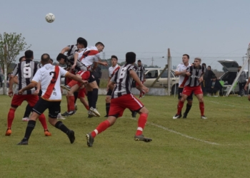 La lluvia arruinó los planes y se suspendió la primera fecha de la Totorense