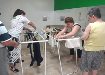 El Centro Integral Inclusivo de Centeno sumó el taller de «lavadero inclusivo»