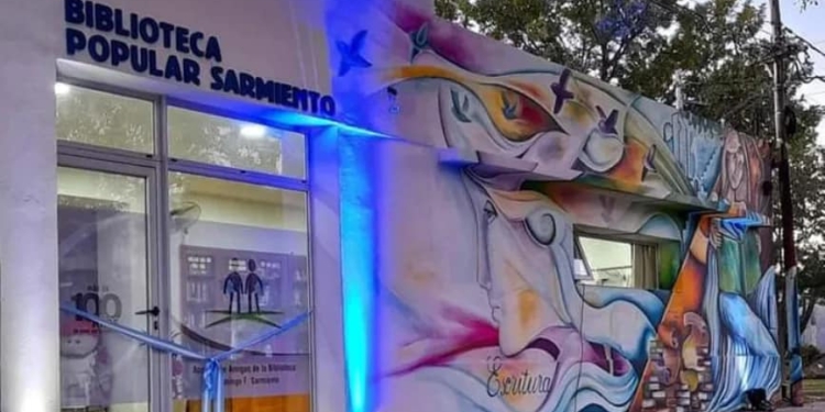 La Biblioteca Popular «Domingo F. Sarmiento» de Totoras inauguró su nuevo edificio