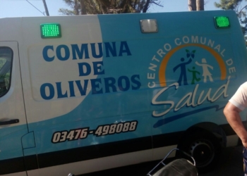 Fuerte accidente en Oliveros: un motociclista herido