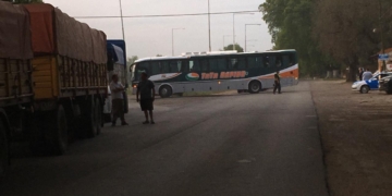Por el caos de camiones, Tata Rápido entrará sólo 6 veces por día a Timbúes