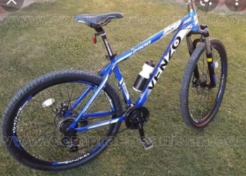 Oliveros: delincuentes le robaron la bici tras ingresar a su casa