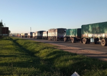 Camiones y caos en La Ribera y Timbúes: «No podemos salir y estamos en riesgo»