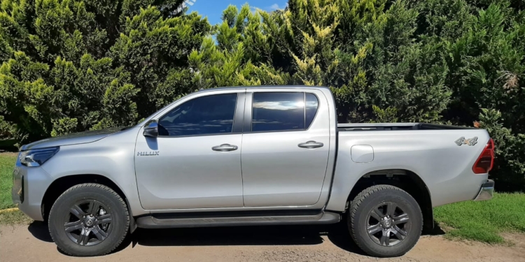 Hallaron en la zona rural de Totoras la camioneta robada en Clason