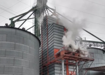 Se desató un incendio en una planta secadora de cereal de Aldao