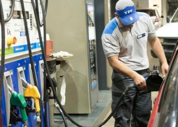 YPF aplicó un aumento en la nafta de entre 9,5 y 11,5%