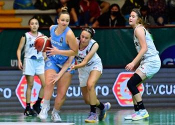 Con 10 puntos de Angelina Giacone, Argentina ganó en su debut del Sudamericano