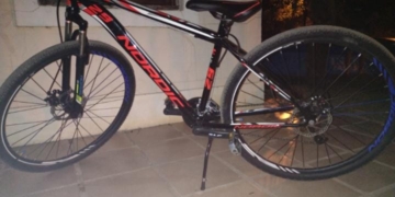 Piden ayuda para recuperar una bicicleta robada de una casa en Gaboto