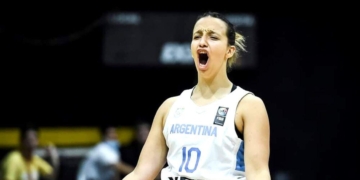 ¡Gritalo Ange! la oliverense se metió en las semis del Sudamericano con la selección