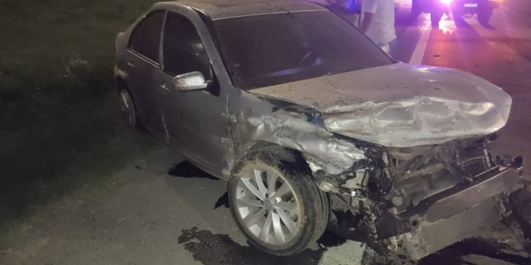Un joven fue hospitalizado tras chocar contra el guardarraíl de autopista