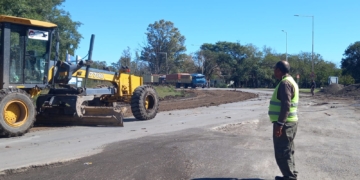 Realizan arreglos en el cruce de rutas 11 y 91, en La Ribera