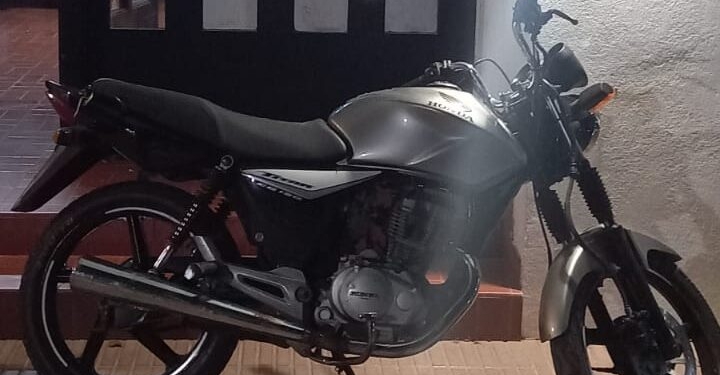 Un joven aprehendido en Barrancas por circular en una moto robada en 2015