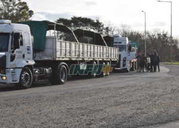 Fueron desalojados los cortes de camioneros en la provincia