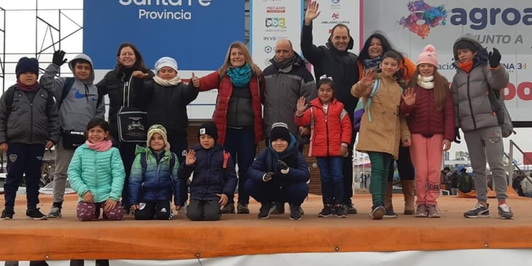 Niños de escuelas rurales de Iriondo visitaron la muestra Agroactiva