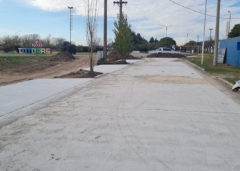 Totoras: nuevo pavimento y dársenas para los vecinos del Natatorio Parque