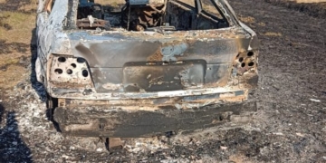 Encontraron un auto quemado en Andino que había sido robado en Rosario