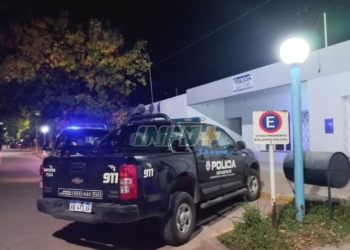 Una mujer sufrió un robo en un cajero de San Genaro y piden colaboración de vecinos