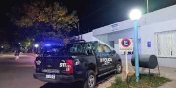 Una mujer sufrió un robo en un cajero de San Genaro y piden colaboración de vecinos