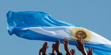 Alumnos totorenses prometerán lealtad a la Bandera este jueves