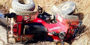 Dos menores en cuatriciclo cayeron a una zanja en Arocena y sufrieron graves heridas