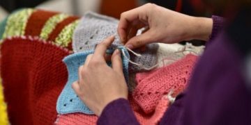 Lanzaron en Totoras la campaña solidaria de la lana y la frazada