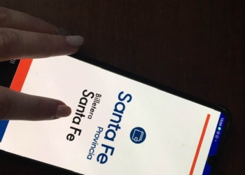 Aumentó el presupuesto de Billetera Santa Fe y piden duplicar el reintegro