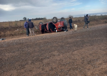 Una mujer de Timbúes herida tras volcar con su vehículo