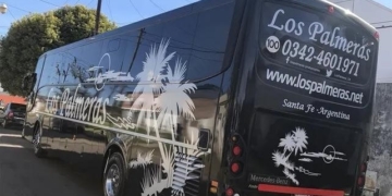 Una jueza le embargó el colectivo a «Los Palmeras»: los acusan de plagiar una canción