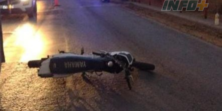 Un joven murió al caer de su moto sobre un puente de la autopista