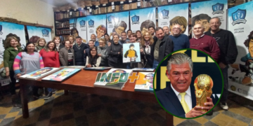 Maciel homenajeó a pura emoción a Miguel Zelada con conexión virtual desde México