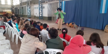 Presentaron en Diaz una obra de teatro: «Los derechos de la basura»
